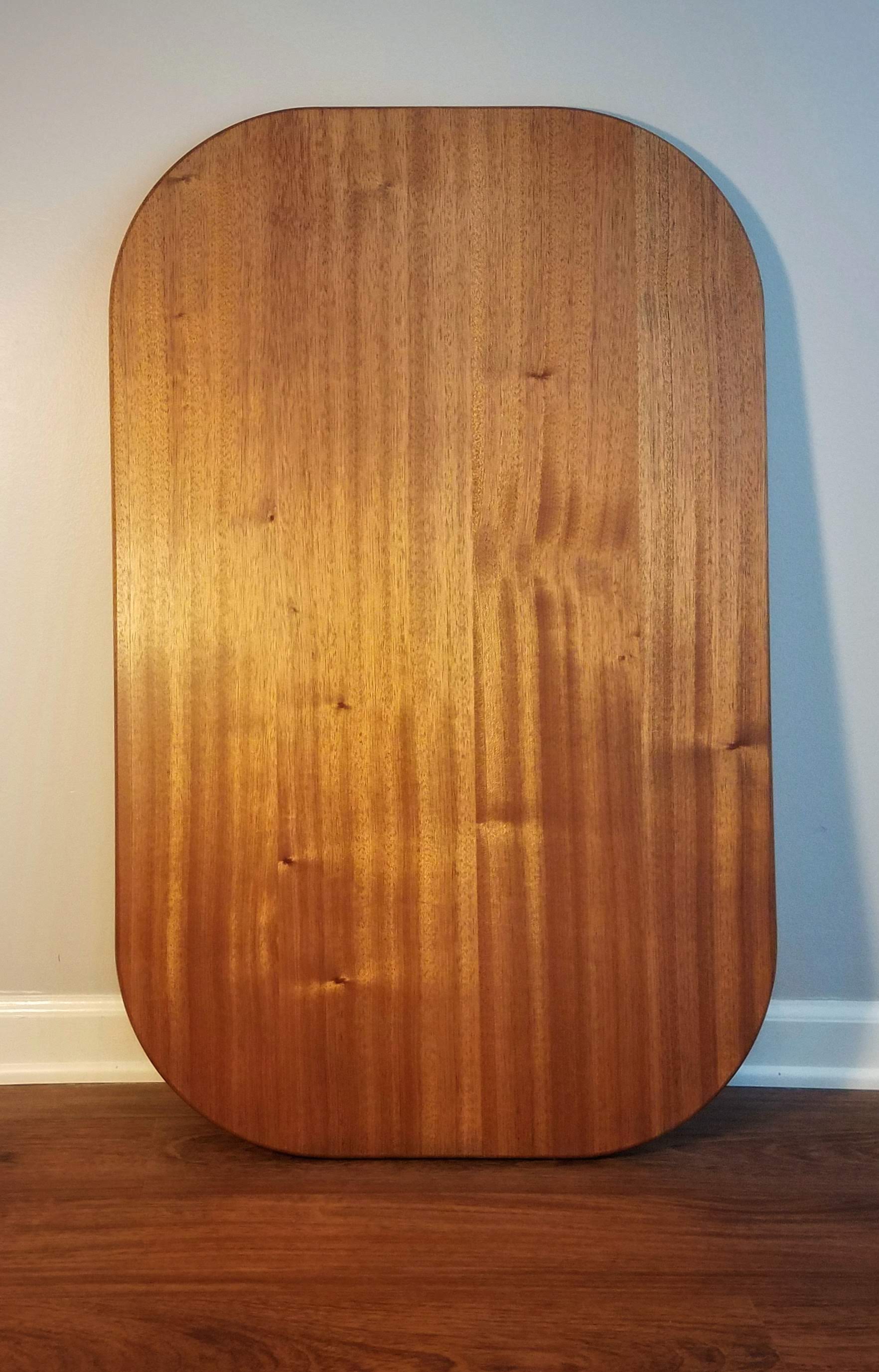 Sipo table top